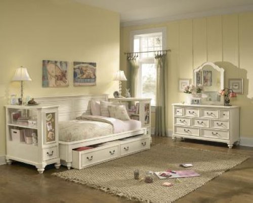 Sell Bedroom Furniture on Bedroom Set Sideways Bed Night Stand Dresser Mirror White Furniture