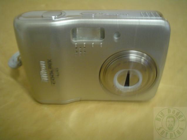 NIKON COOLPIX L6 6.0 MEGAPIXELS DIGITAL CAMERA