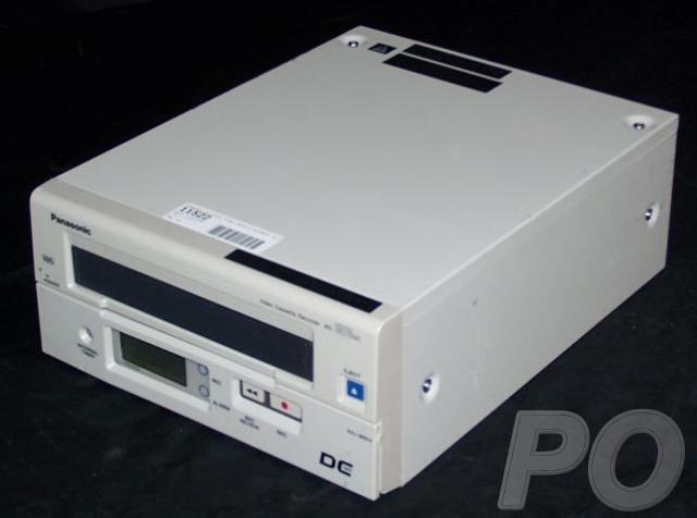 PANASONIC AG-1070DC VIDEO CASSETTE PLAYER/RECORDER 12V