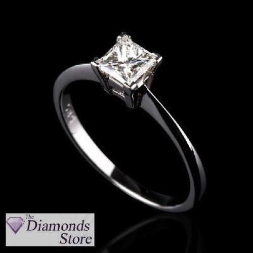 1CT H VVS1 Round Diamond Solitaire Ring 14K
