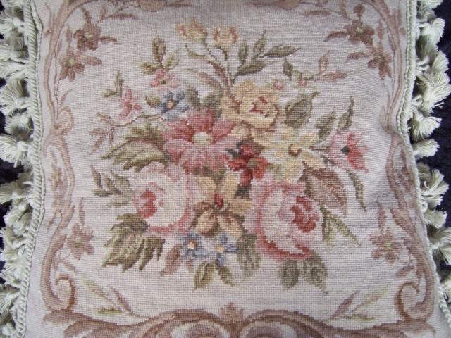 BEAUTIFUL COMPLETED VINTAGE NEEDLEPOINT Pillow FLORAL