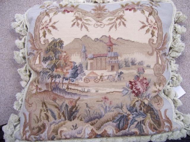 BEAUTIFUL COMPLETED VINTAGE NEEDLEPOINT Pillow FLORAL
