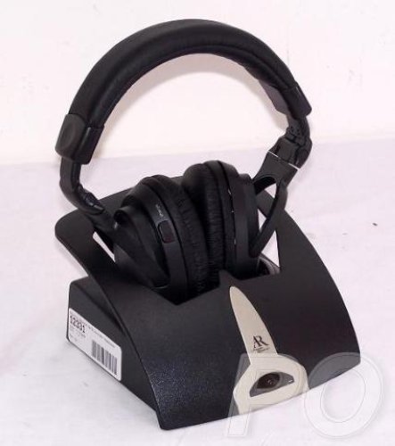Acoustic Research AW722 Wireless Headphones