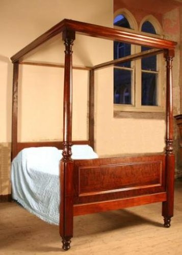 4ft 10in ANTIQUE William IV Mahogany FOUR 4 POSTER BED