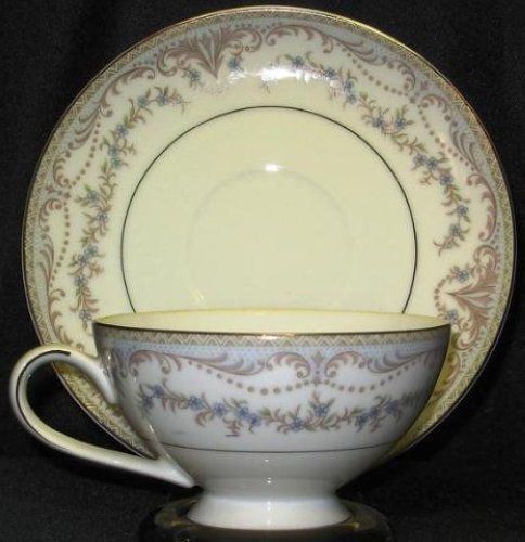 Lenox, Golden Sand Dune, Place Setting - Discontinued